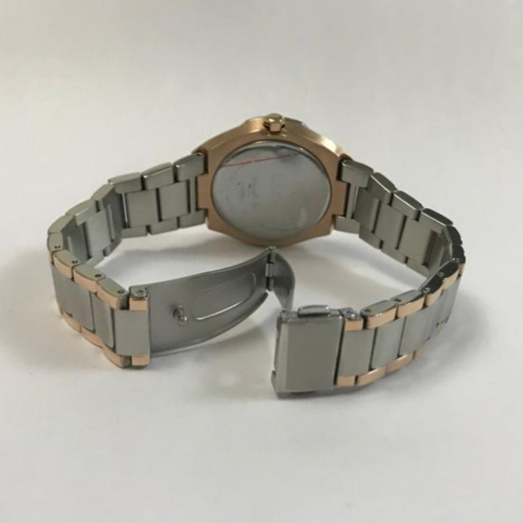 ساعت مچی عقربه ای زنانه لاکسمی مدل LAXMI-8140-4