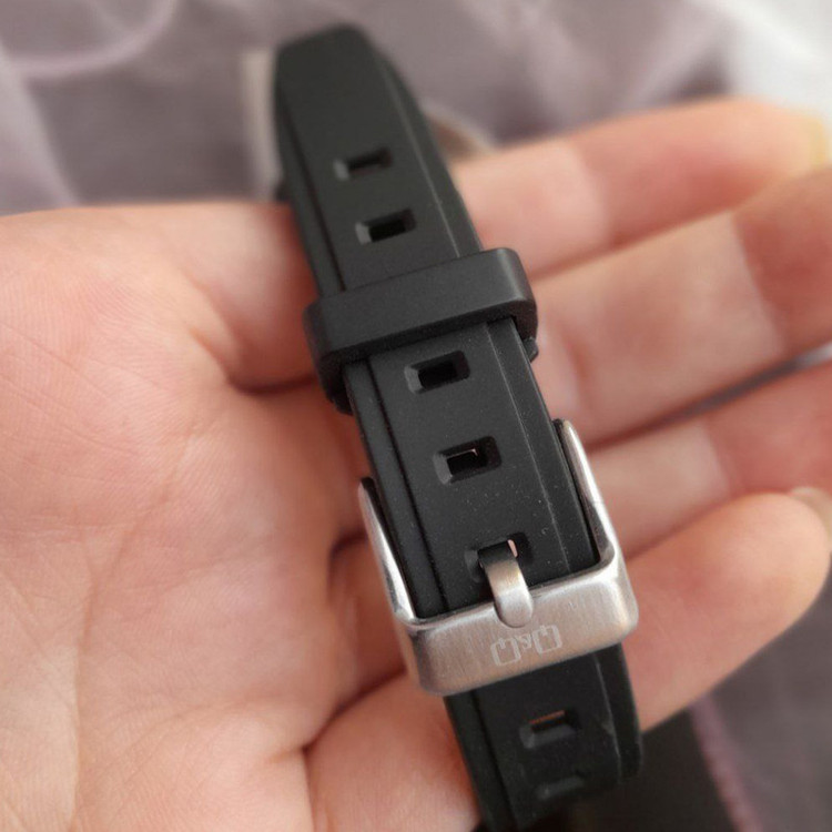 ساعت مچی دیجیتال کیو اند کیو مدل m187j05y