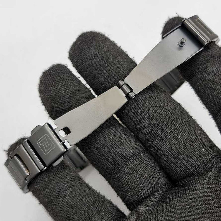 ساعت مچی عقربه ای زنانه نیوی فورس مدل NF5016 RG/B