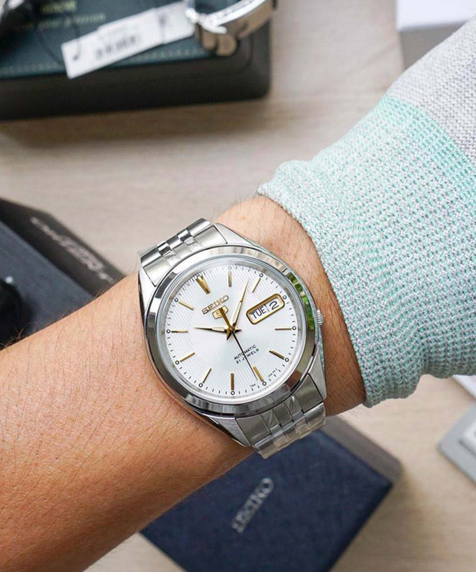 ساعت مچی مردانه سیکو، زیرمجموعه Seiko 5, کد SNKL17K1