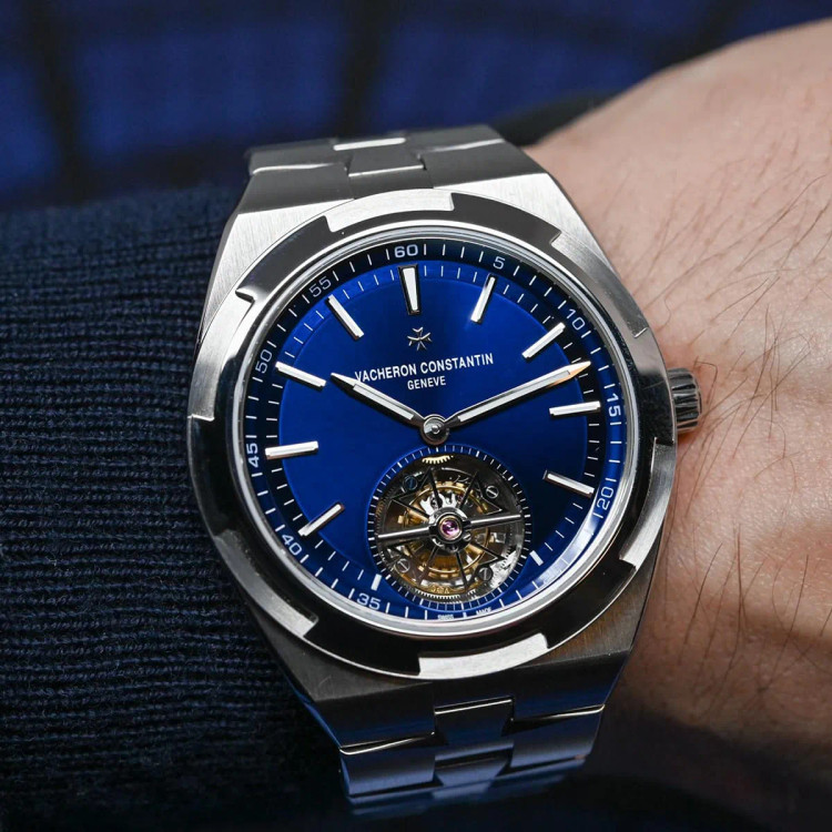 ساعت مچی مردانه واشرون کنستانتین مدل Overseas tourbillion 6000V
